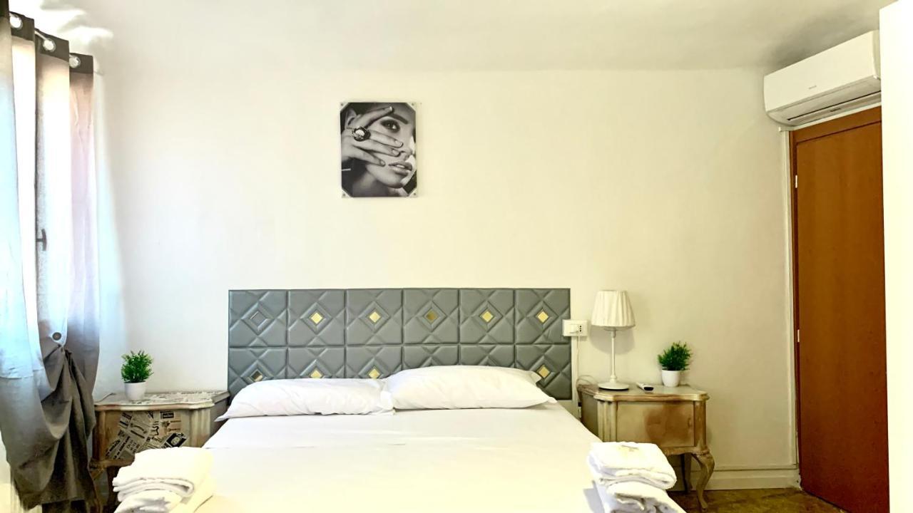 Bed and breakfast /room With Private Bathroom